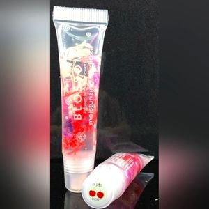 NWT BLOSSOM Moisturizing Flower Infused Lip Gloss: CHERRY!